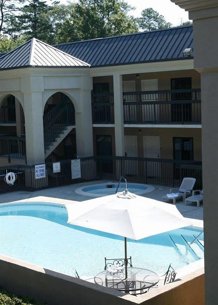 Clarion Inn & Suites Aiken South Facilități foto